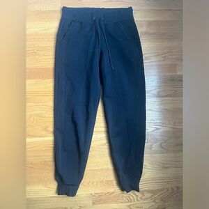 Athlete joggers